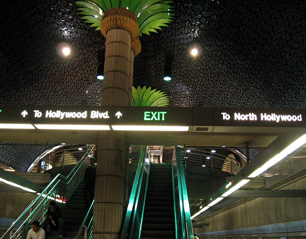 Hollywood and Vine Metro B Line (Red Line) station interior